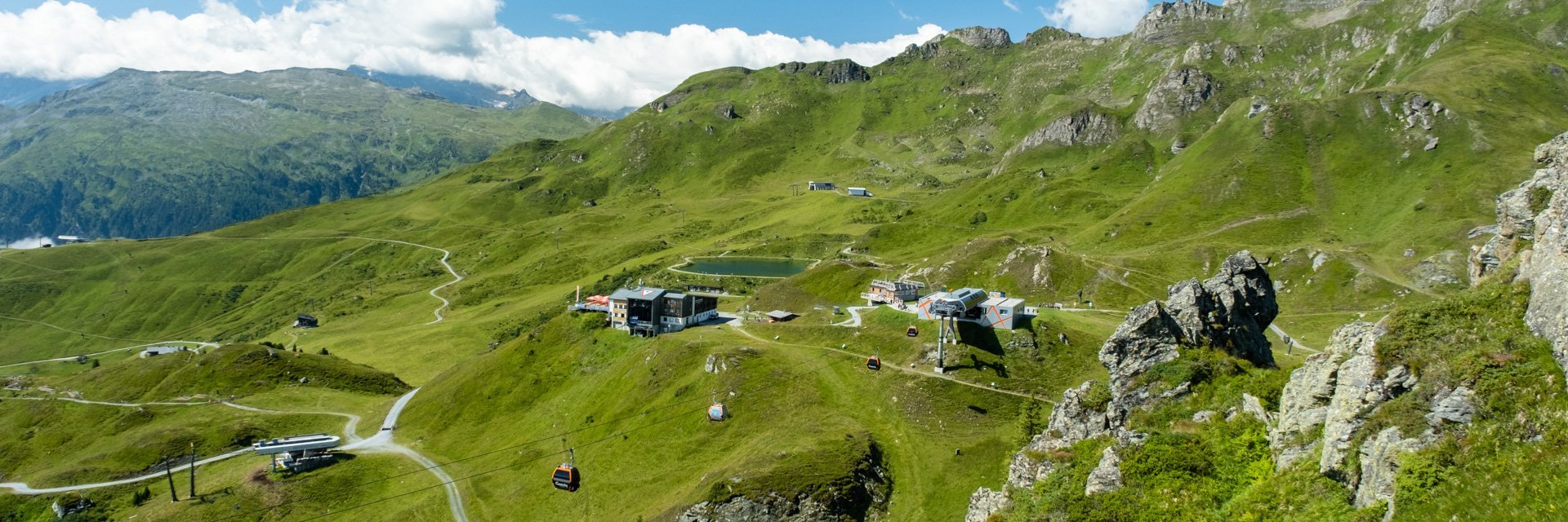 Dieses Bild zeigt das Bergrestaurant kleine Scharte auf der Schlossalm
