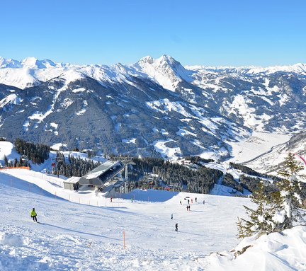 Skigebiet Dorfgastein mit Blick ins Tal