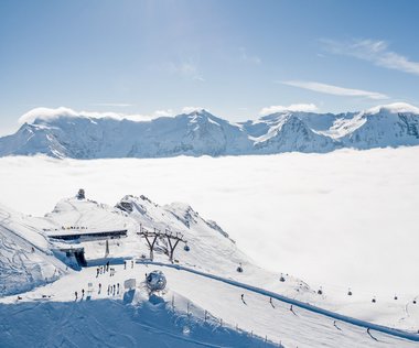 Sportgastein Bergpanorama mit Bergstation