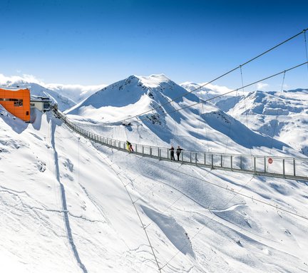 Die Hängebrücke am Stubnerkogel im Winter