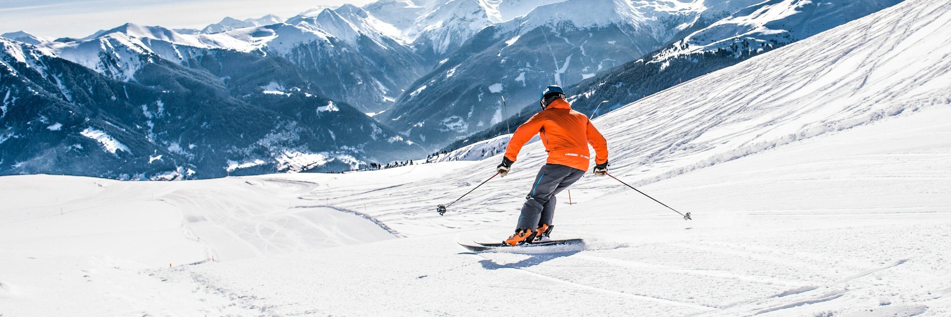 Diese Bild zeigt einen Skifahrer in Gastein Skifahren