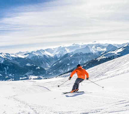 Diese Bild zeigt einen Skifahrer in Gastein Skifahren