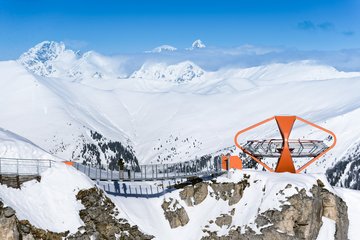 Brücke zum Aussichtspunkt am Felsenweg am Stubnerkogel