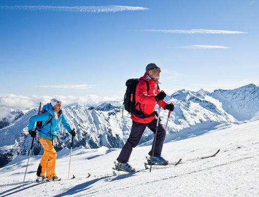 Ski touring and pedestrian tickets