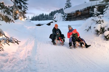 Rodelspaß mit der ganzen Familie in Skigastein